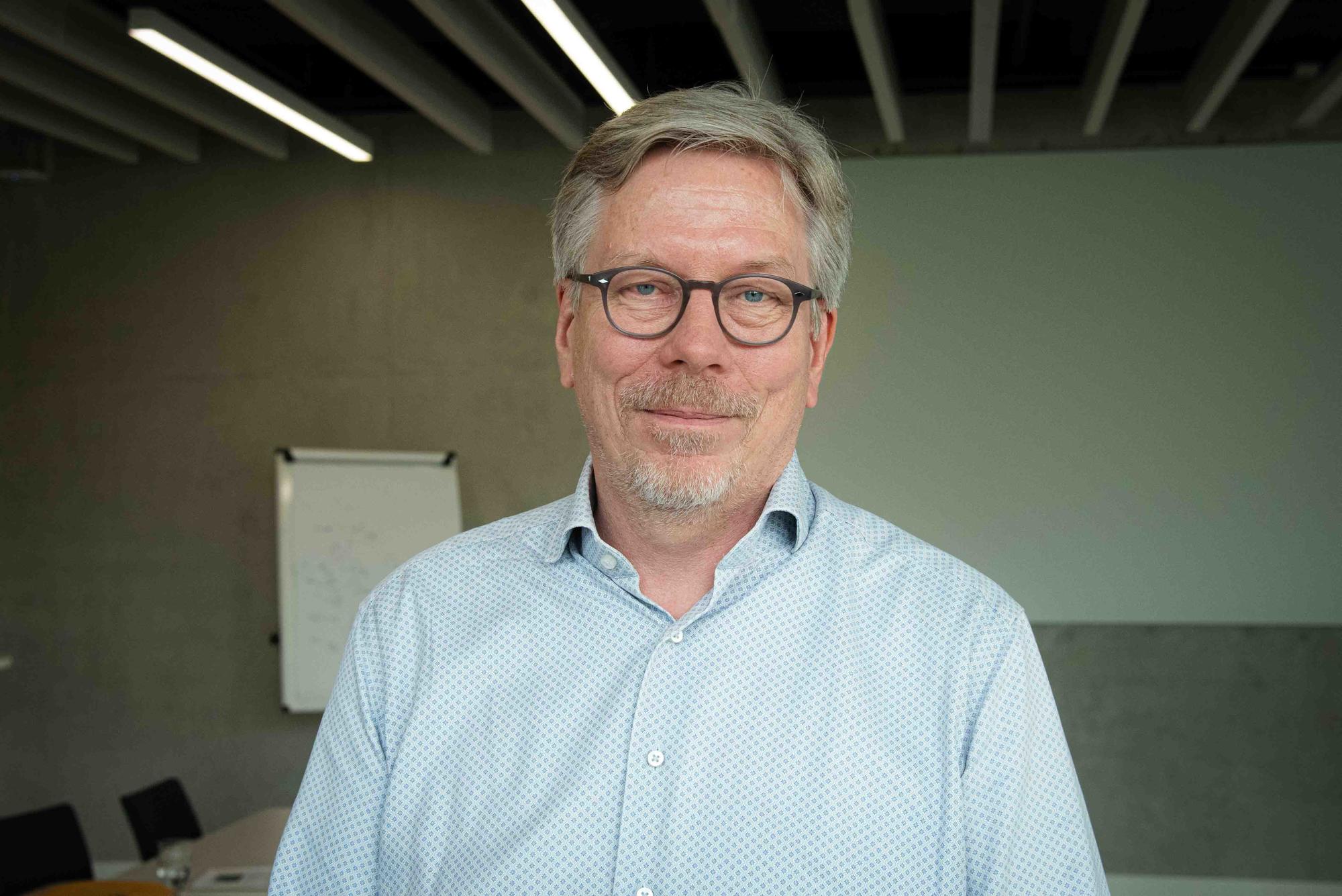 Martin Matz, SPD-Abgeordneter im Berliner Südwesten für Lichterfelde-West und Zehlendorf-Süd, innenpolitischer Sprecher der SPD-Fraktion im Berliner Abgeordnetenhaus und Mitglied im Hauptausschuss sowie im AK 6 – Haushalt und Finanzen