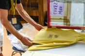 Upcycling: Mit Siebdruck-Motiven werden alte Klamotten wieder schön.