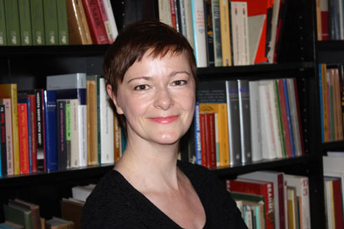 Die Judaistin Annett Martini widmete sich in ihrer Doktorarbeit dem Thema der „Kabbalistischen Bibliothek des Renaissance-Gelehrten Pico della Mirandola“.