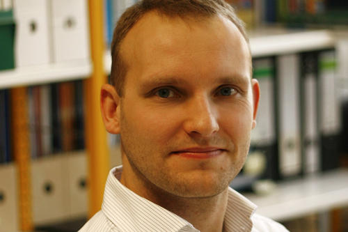 Dr. Christian Reinhardt ist Mitarbeiter der Fachrichtung Angewandte Geografie am Fachbereích Geowissenschaften der Freien Universität Berlin.