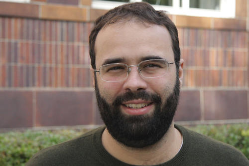 Professor Guilherme Leite Gonçalves ist Alexander von Humboldt-Forschungsstipendiat an der Freien Universität Berlin.