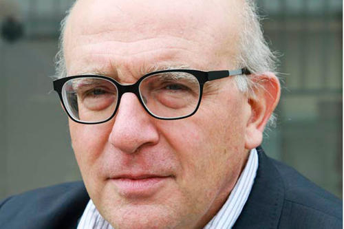 Schreibt als Zeitgenosse über Zeitgeschichte: der französische Historiker Henry Rousso hält am 3. Juli um 18.15 Uhr einen Vortrag an der Freien Universität.