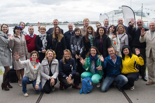 Die Auftaktveranstaltung für das Tempus-Projekt „EANET-Entrepreneur Alumni Network“ sollte eigentlich im ukrainischen Chernivtsi stattfinden. Wegen der politisch unsicheren Situation musste es kurzfristig nach Amsterdam verlegt werden.