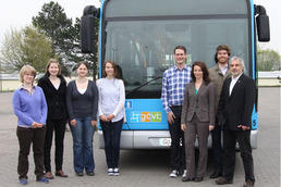 From left: Anne-Katrin Engelmann (GöVB), Linda Albrecht, Annika Jähnig, Josephine Reuer (students of Freie Universität), Jan Fabian Ehmke and Natalia Kliewer (project managers), student Max Adam and GöVB Managing Director Michael Neugebauer