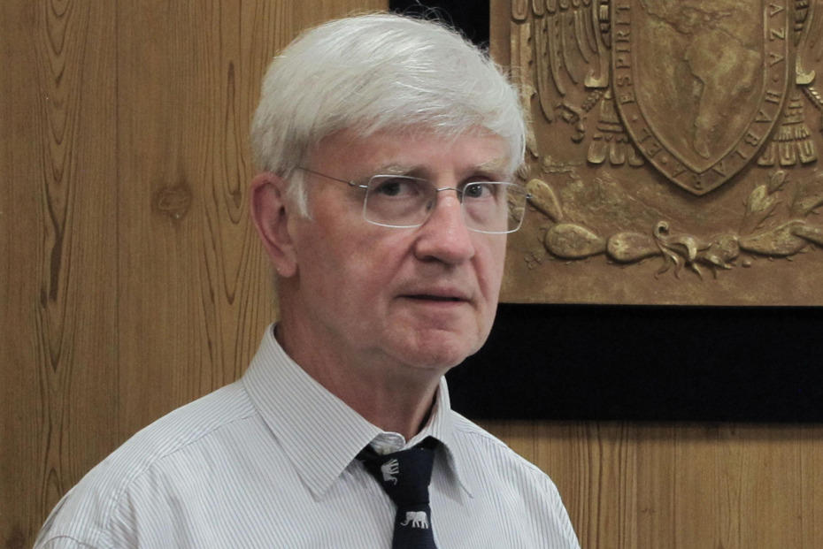 Heinz-Eberhard Mahnke, Honorarprofessor für Physik an der Freien Universität