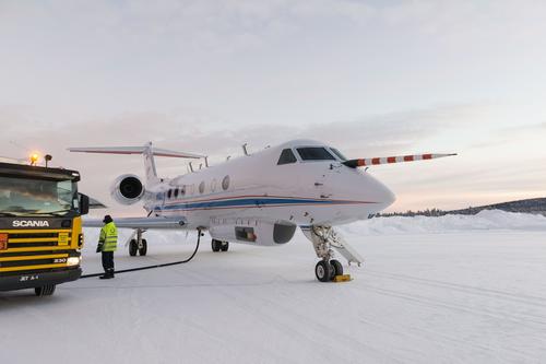 Mit diesem Messflugzeug werden die Temperaturen in der Stratosphäre erfasst.