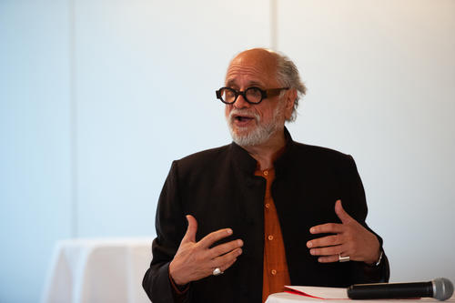 Cultural theorist, Homi K. Bhabha, Harvard University, holds the keynote speech. 