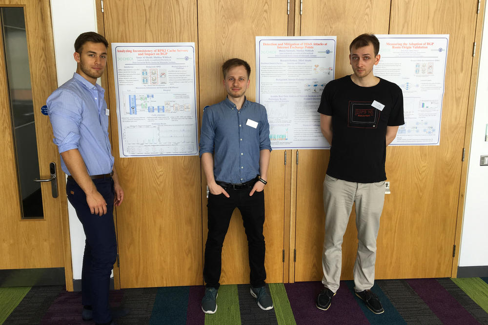 Samir Al-Sheikh, Marcin Nawrocki und Andreas Reuter (v.l.n.r.) haben auf einer internationalen Konferenz in Irland ihre aktuellen Forschungsarbeiten vorgestellt.