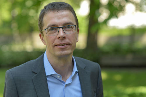 Paul Nolte ist Professor für Neuere Geschichte und Zeitgeschichte am Friedrich-Meinecke-Institut der Freien Universität Berlin.