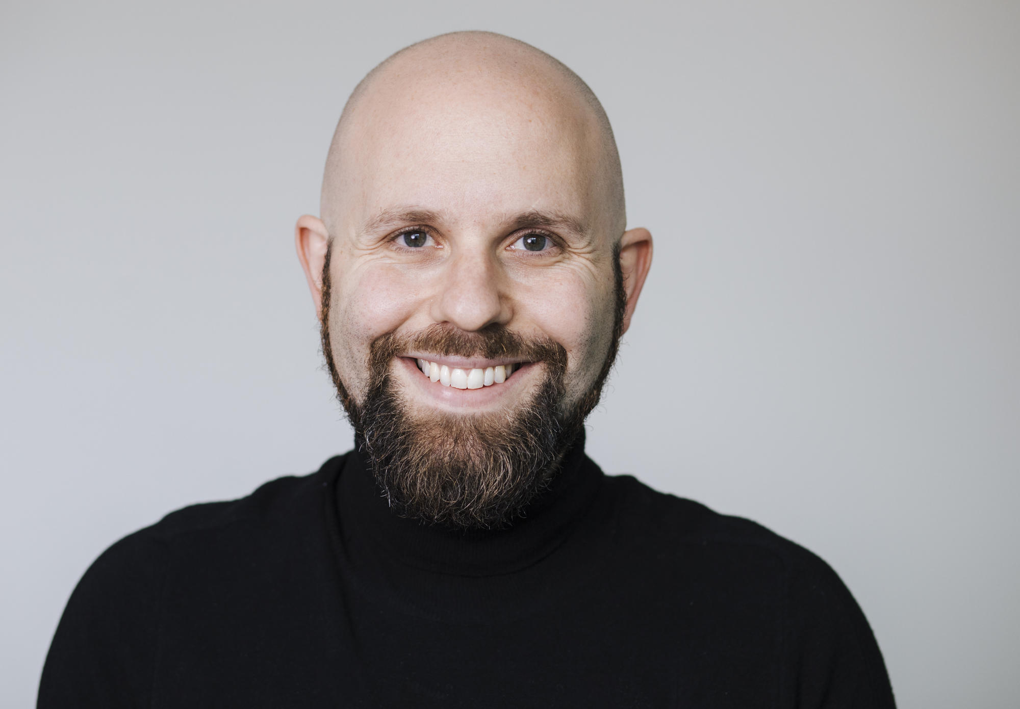 Der Sozialwissenschaftler Jonas Bens gehört zum Koordinierungsteam des Web Lab „Affect and Colonialism“.