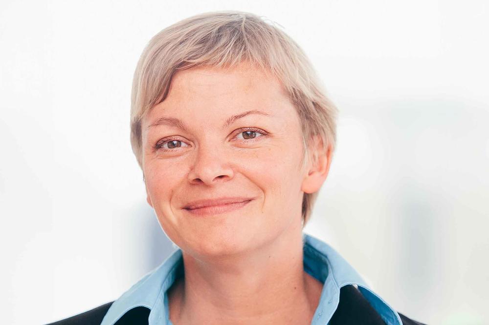 Prof. Dr. Genia Kostka
