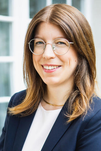 Hélène Seiler ist Professorin für Ultrakurzzeitdynamik am Institut für Physik der Freien Universität