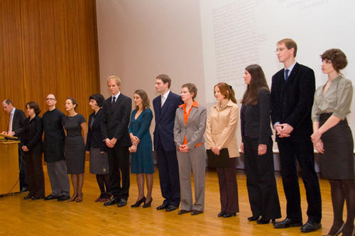 Prof. Dr. André Alt, Sprecher der Graduiertenschule, stellt die zwölf Doktoranden des ersten Jahrgangs vor.