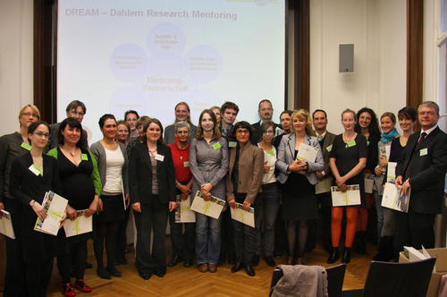 Für den ersten Durchgang des Mentoring-Programms wurden 19 Mentees aus unterschiedlichen Wissenschaftsbereichen ausgewählt.