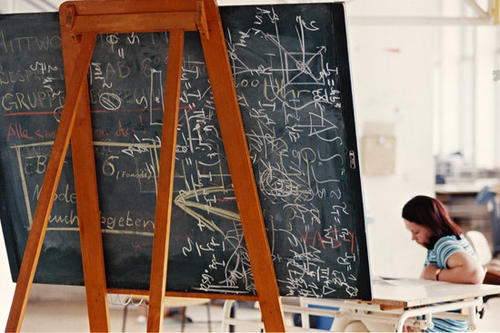 Wissenschaft muss nicht kompliziert sein: Für den Klaus-Tschira-Preis sind allgemein verständliche Erklärungen gefragt.