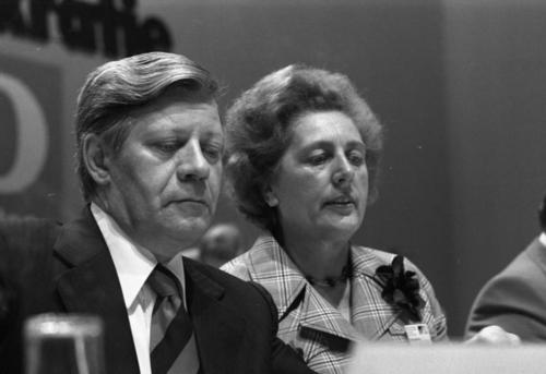 Marie Schlei (1919-1983) verdankte ihren Aufstieg bis zur Entwicklungshilfeministerin unter dem damaligen Bundeskanzler Helmut Schmidt im Jahr 1976 unter anderem ihrer Vision, Entwicklungshilfe für Frauen gesellschaftlich zu etablieren.
