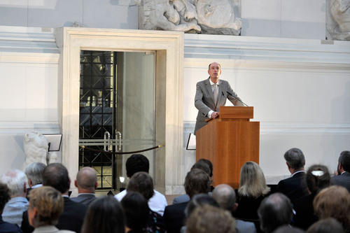 Universitätspräsident Prof. Dr. Peter-André Alt sprach zur Eröffnung der Graduiertenschule, die eine Ausgründung aus dem Exzellenzcluster Topoi ist.