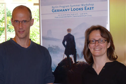 William Waltz und April Eisman, ehemalige Stipendiaten des „Berlin Program“, diskutierten mit anderen Teilnehmern des Sommer-Workshops über historische und zeitgenössische Deutungen des Ostens.