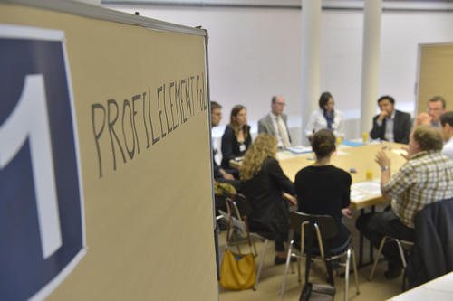 Von "Profilelement FoL" bis zur konkreten Organisation: Im Anschluss an die kurzen Präsentationen diskutierten Projektvertreter und Werkstatt-Teilnehmer zwei Stunden lang angeregt miteinander.