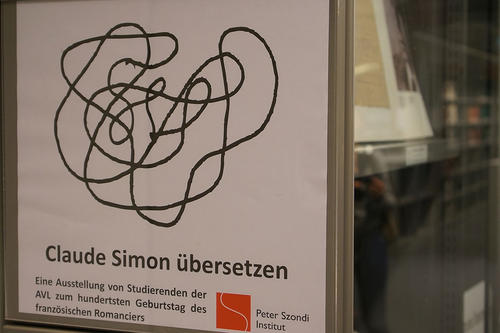 Als Fäden, die sich zu einem Knoten verschlingen und entwirrt werden müssen, hat Claude Simon selbst sein Schreiben beschrieben.