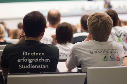 Für einen erfolgreichen Studienstart am Fachbereich Biologie, Chemie und Pharmazie...