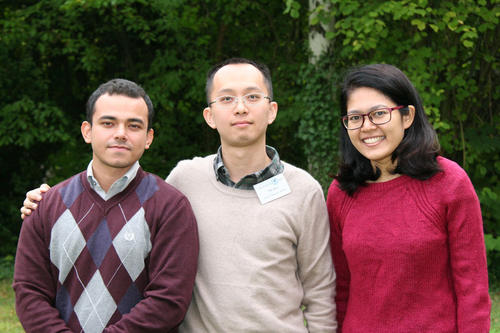 Sind für ihre Promotion an die Freie Universität gekommen (v.l.): Tarun Bisht aus Indien, Yifei Zhu aus China  und Maneenooch Khiao-In aus Thailand.