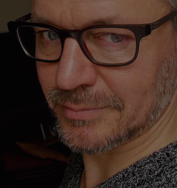 Der Choreograf und Regisseur Joachim Schloemer übernimmt die Valeska-Gert-Gastprofessur im Wintersemester 2015/2016.