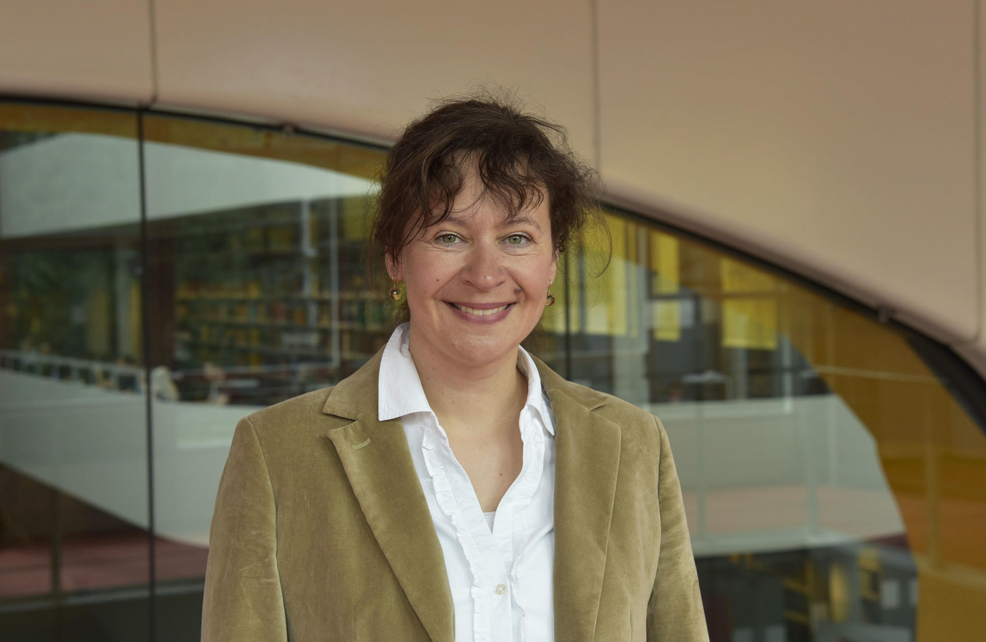 Claudia Olk ist Dekanin des Fachbereichs Philosophie und Geisteswissenschaften an der Freien Universität und zuständig für die Samuel-Fischer-Gastprofessur.