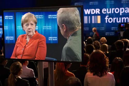 Bundeskanzlerin Angela Merkel macht neben der aktuellen Flüchtlingskrise Sorgen, dass Europa wirtschaftlich nicht erfolgreich genug sei: „Das müssen wir ändern.“
