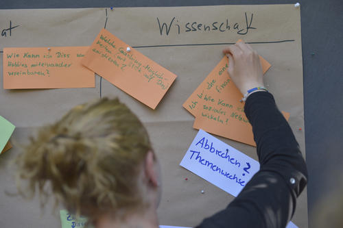 Die Dahlem Research School ist das Dach, unter dem die strukturierten Promotionsprogramme der Freien Universität Berlin zusammengefasst sind. Dort finden Beratungen statt, Informationsveranstaltungen und Workshops.