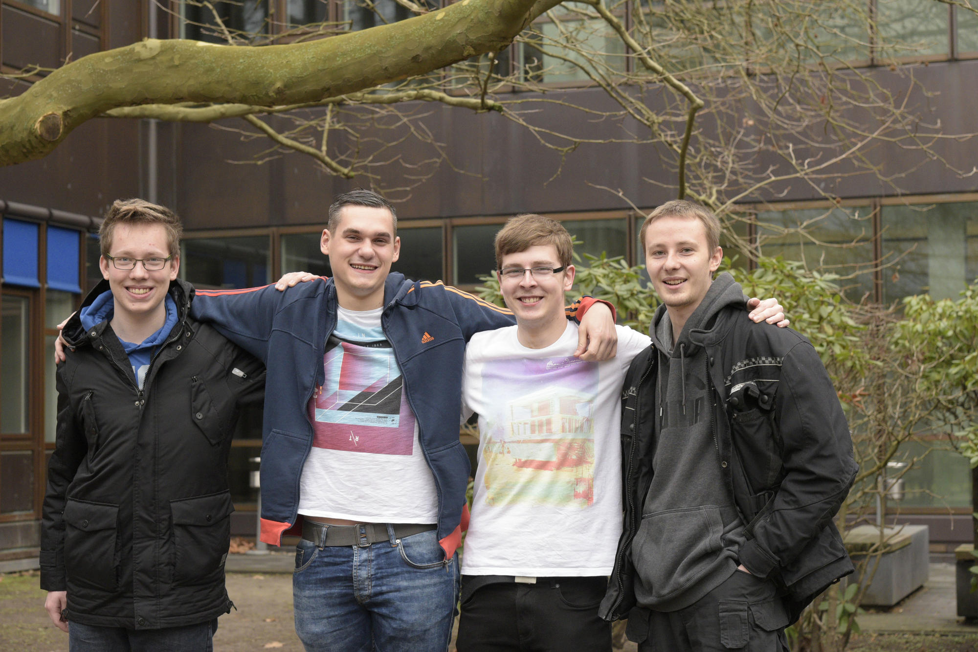 Zurück in Berlin: Die angehenden Fachinformatiker René Schleuer, Dominik Modest, Maximilian Melke und Dominik Blohm (v.l.r.)