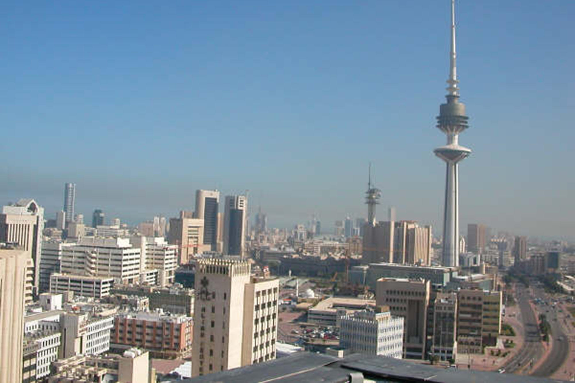 Eines der Themen, die durch Doktoranden an der Graduate School erforscht werden, sind die Auswirkungen des sozialen Wandels auf Architektur und den öffentlichen Raum in Kuwait City.
