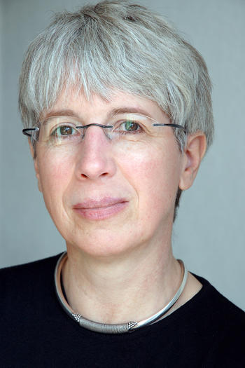 Professorin Gudrun Krämer leitet das Institut für Islamwissenschaft der Freien Universität Berlin und ist Direktorin der Graduate School Muslim Cultures and Societies.