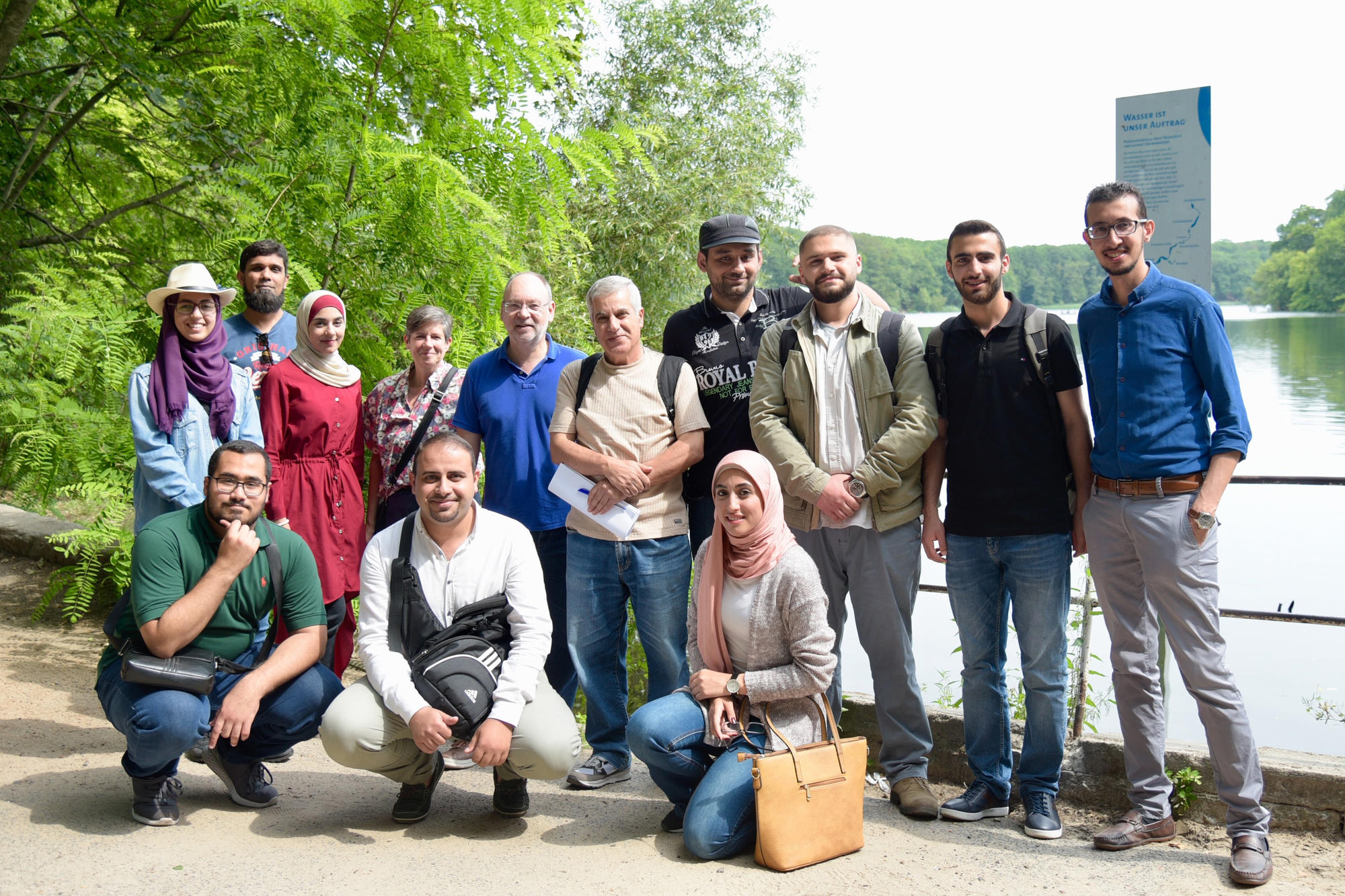 Gruppenfoto vorm Schlachtensee.