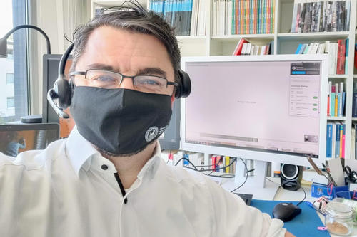 Gut geschützt im Homeoffice: Politikwissenschaftsprofessor Dr. Thorsten Faas