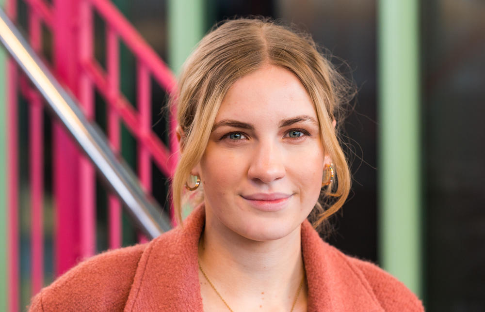 Verschickt eine extra Dosis Positives per Newsletter: Masterstudentin Lara Kahr
