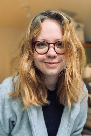 Philosophiestudentin Silvana Blaube ist in der Fachschafts-Initiative Philosophie aktiv, im Fachbereichsrat, in der Kommission für Lehrangelegenheiten des Akademischen Senats und als Mentorin.