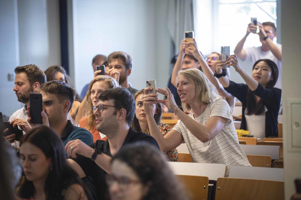 Dreieinhalb Jahre lernen die Promovierenden zusammen, in fünf Modulen. Beim jahrgangsübergreifenden Wiedersehen hatten die Ehemaligen viel Spaß.