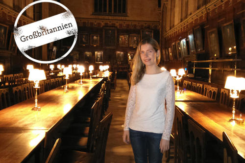Helena Winterhager im Speisesaal von Christ Church, dem wohl bekanntesten College der University of Oxford. Der Saal diente als Modell für die Harry-Potter-Filme.