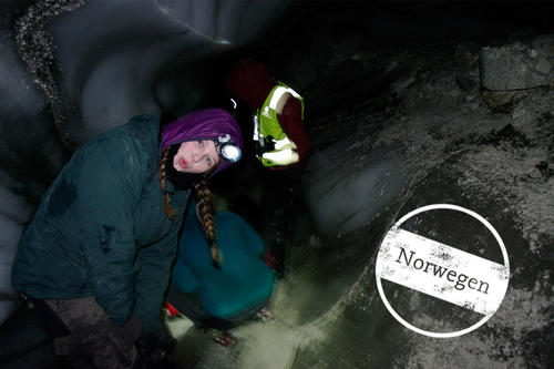 „Kalt, dunkel und dreckig“ – so empfand Janna die Gletscherhöhle.