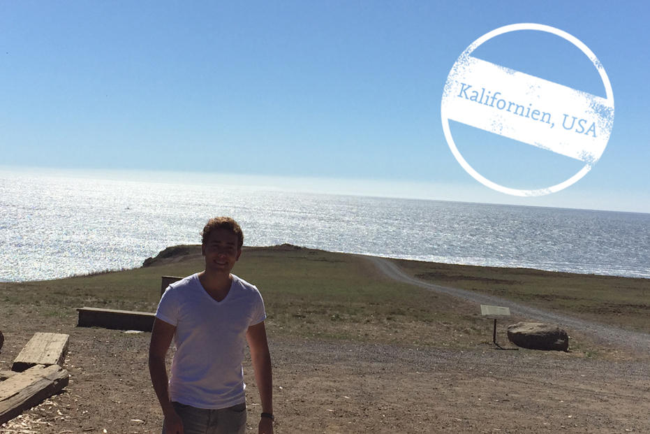 Wenn sich die Gelegenheit bietet, genießt Louis Potthoff die Sonne am Strand, wie hier bei einem Ausflug in den Norden Kaliforniens.