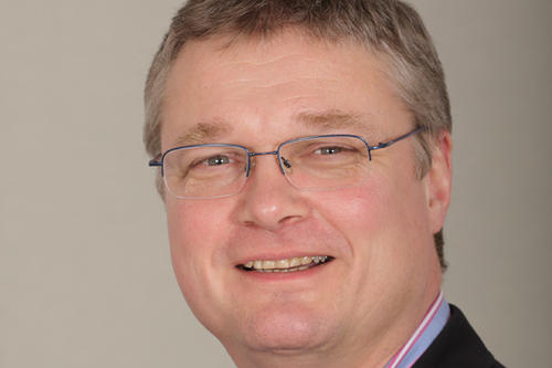 Carsten Dreher ist Direktor des Center for Cluster Development der Freien Universität und zugleich Professor für Innovationsmanagement am Fachbereich Wirtschaftswissenschaft.