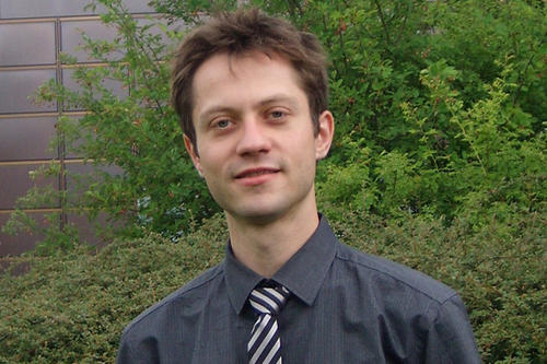 Remigius Bunia beschäftigt sich als Juniorprofessur am Peter-Szondi-Institut der Freien Universität unter anderem mit dem Einfluss des Einbruchs der Realität in die Fiktion