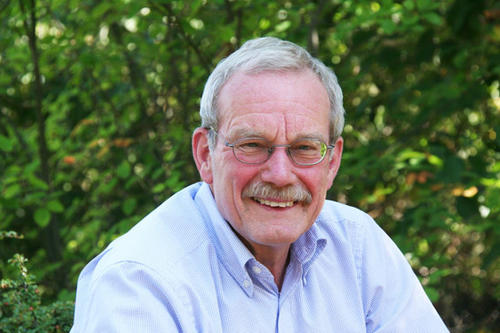 Professor Hansjörg Neubert