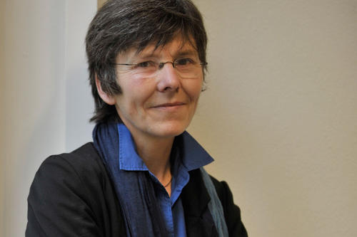 Ein Transfer, der in der Berliner Wissenschaftslandschaft ähnlich begeistert gefeiert wurde wie anderswo höchstens ein Neuzugang im Profifußball: Hélène Esnault gilt als eine der einflussreichsten Mathematikerinnen der Welt.
