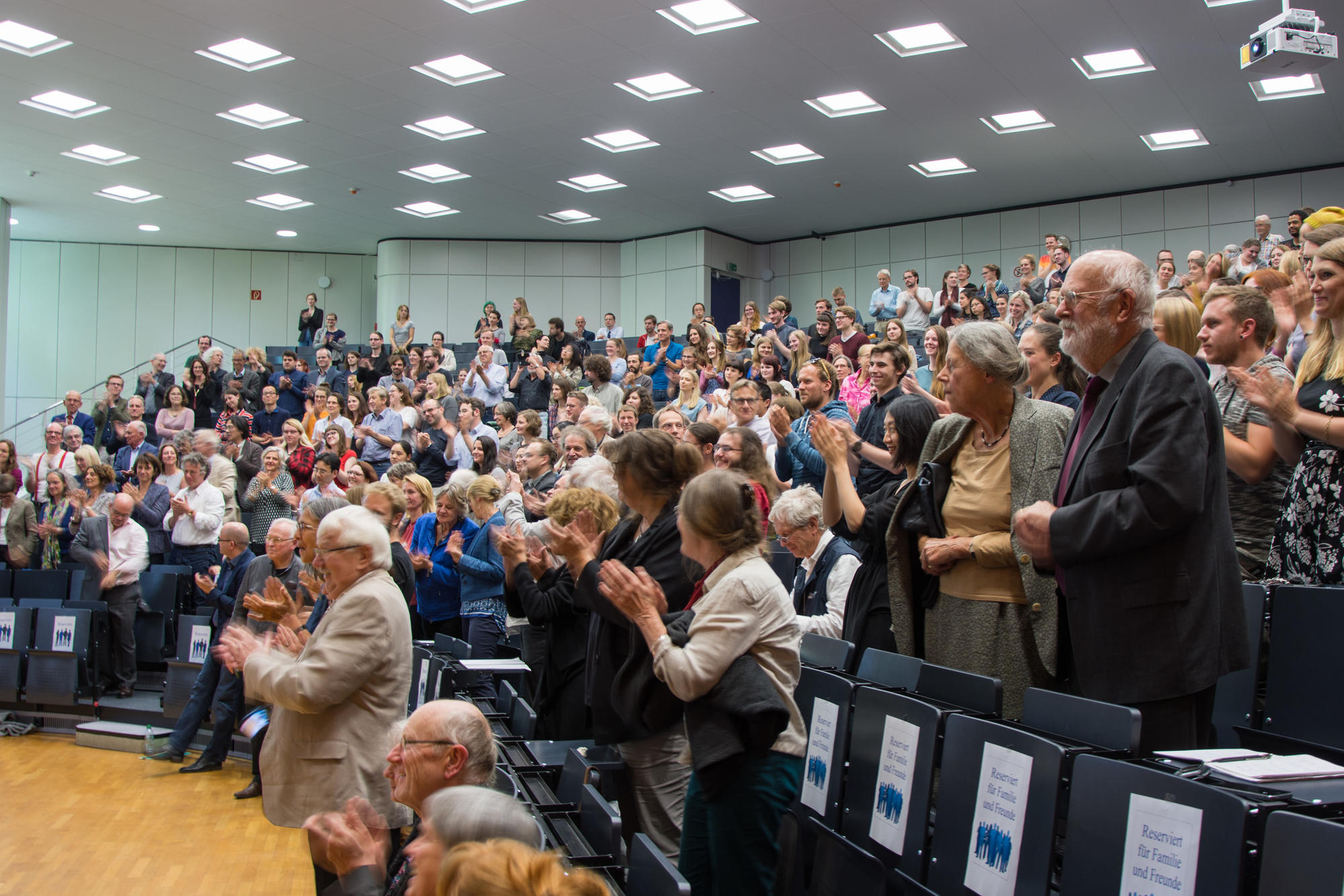 Standing Ovations zum Abschied.