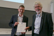 Der renommierte Biochemiker Prof. Dr. Reinhard Georg Lührmann ist mit der Ehrendoktorwürde der Freien Universität Berlin ausgezeichnet worden.