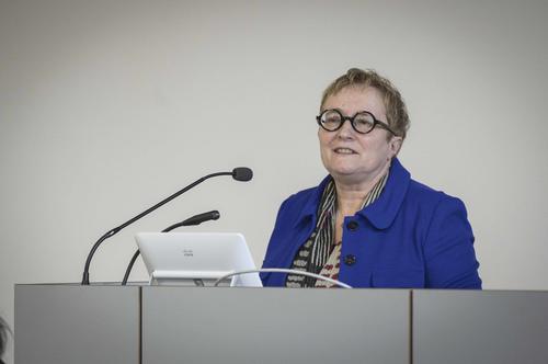 Executive Vice President of Freie Universität Berlin Professor Verena Blechinger-Talcott welcomed Saba-Nur Cheema and Meron Mendel and moderated the subsequent discussion along with Professor Rainer Kampling.