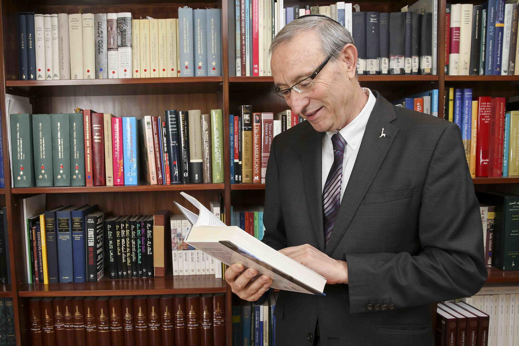 Menachem Ben-Sasson, president of the Hebrew University of Jerusalem from 2009 to 2017.