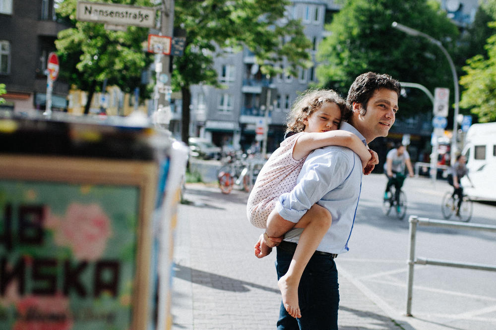 At home in two worlds: Ofer Waldman in Berlin ...